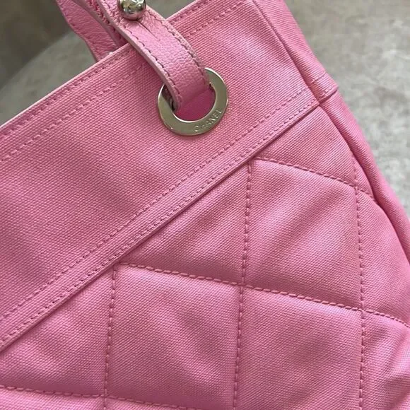 Authentic  *Chanel* COQUETTE-GIRL Barbie-Pink Sm Paris Biarritz Tote READ - Picture 6 of 16